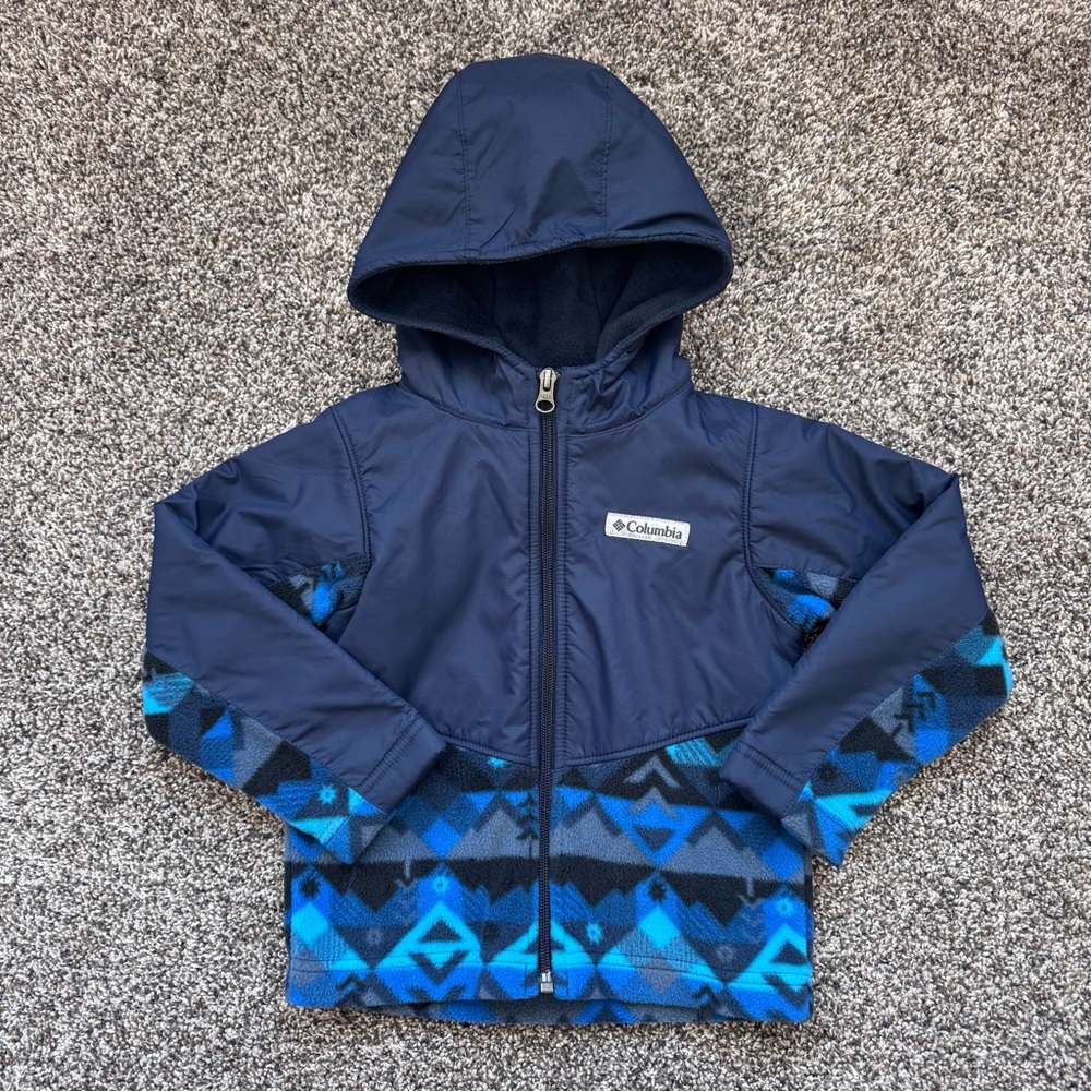 Columbia Navy and Blue Patterned Hooded Jacket